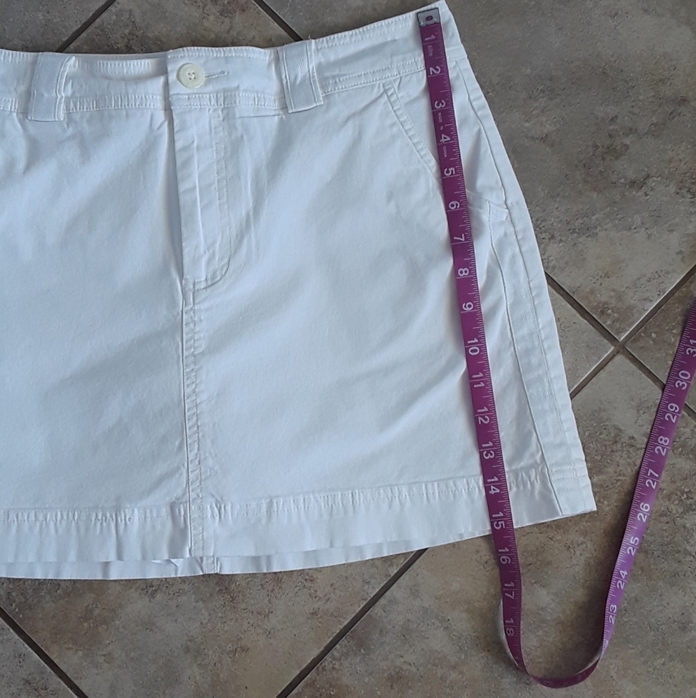 DOCKERS. Shorts. Size:6. - Picture 4 of 5